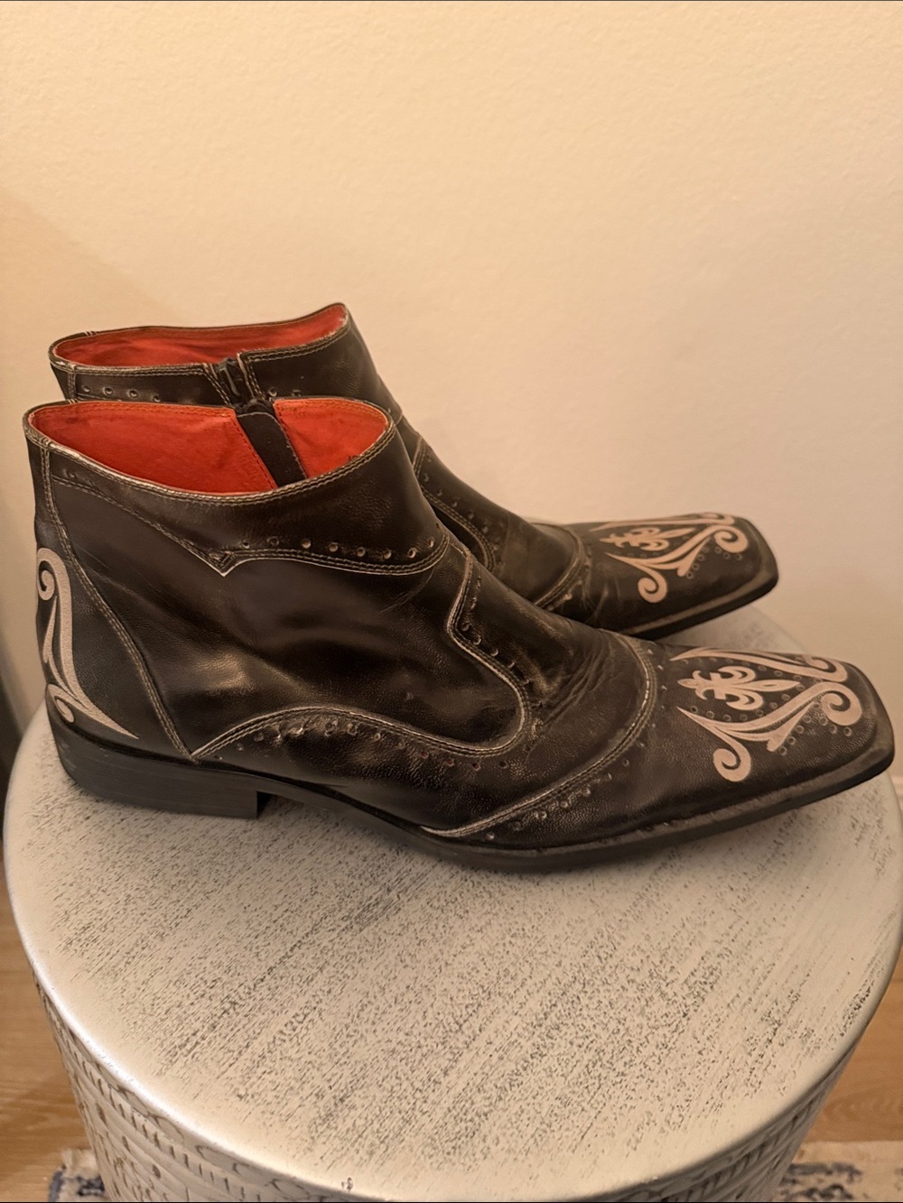 Aldo Brown synthetic Leather modern Ankle Boots with off White Inlay